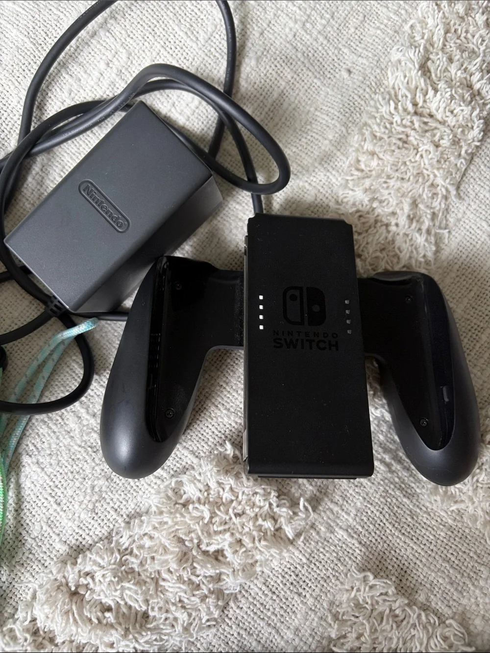 Nintendo Switch Console - Animal Crossing: New Horizons Special Edition